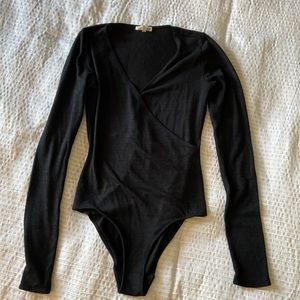 Aritzia Wilfred bodysuit size S